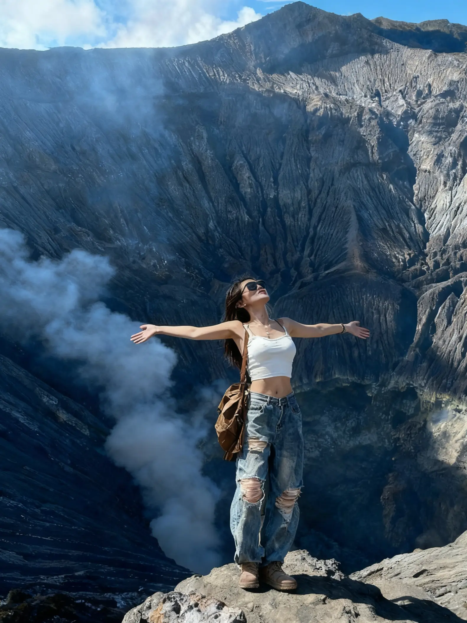 Kawah Bromo pagi hari Kawah Bromo pagi hari