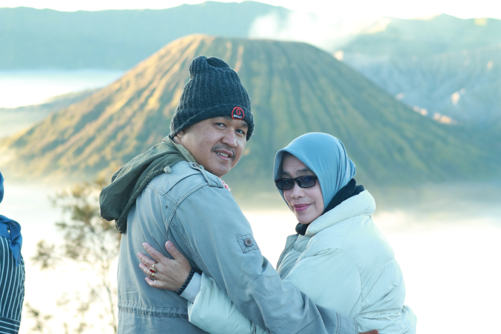 sunrise seruni point bromo saat dini hari