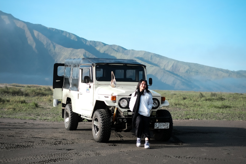 padang savana bukit teletubbies bromo