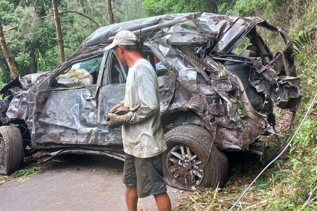 kecelakaan di jalur bromo